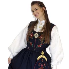 Kvinnebunad fra Skodje